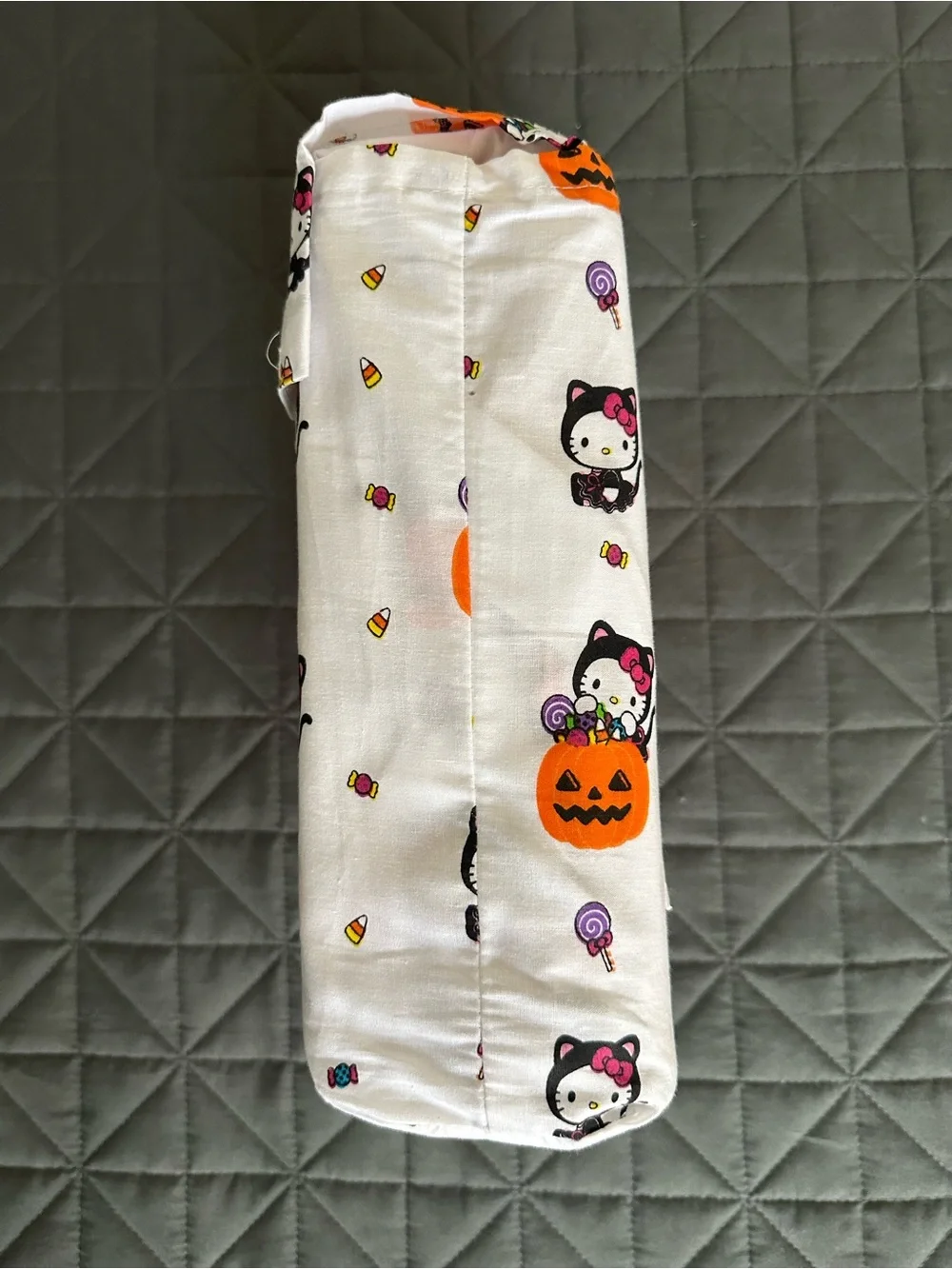 Hello Kitty Halloween Queen Sheet Set Black Orange Ghost Pumpkin NWT